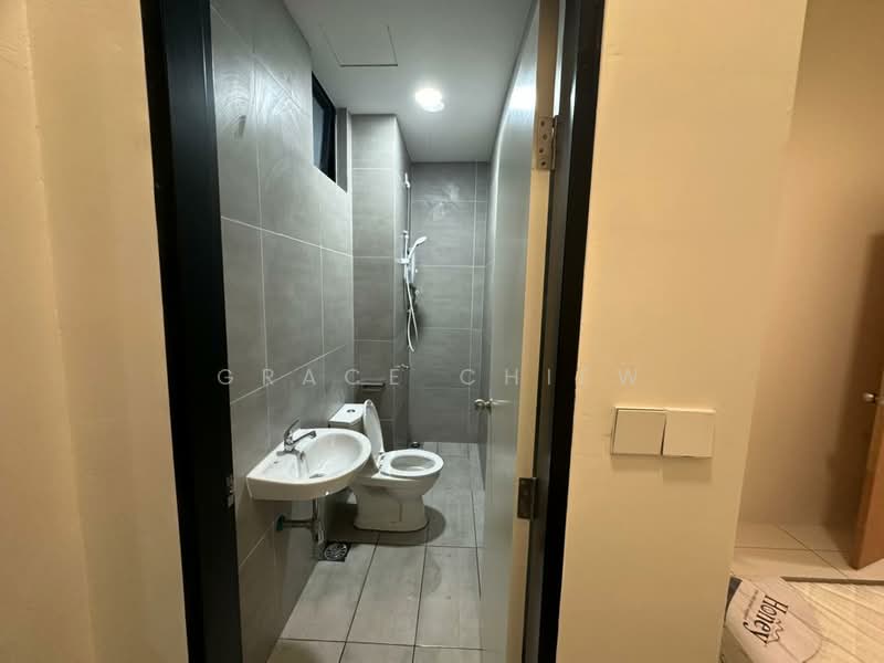 Servis Apartment untuk Disewa di Space Residency - Grace Chiew - Bathroom - PropertyGuru.com.my