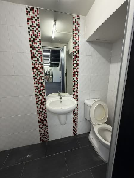 Soho for Rent in SS16 (Subang Jaya) - Joey Wong - Bathroom - PropertyGuru.com.my