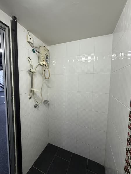 Soho for Rent in SS16 (Subang Jaya) - Joey Wong - Bathroom - PropertyGuru.com.my