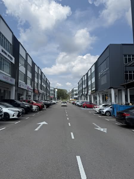 Kedai / Pejabat untuk Dijual di Skudai (Johor) - Loh Lee Peng - Exterior - PropertyGuru.com.my