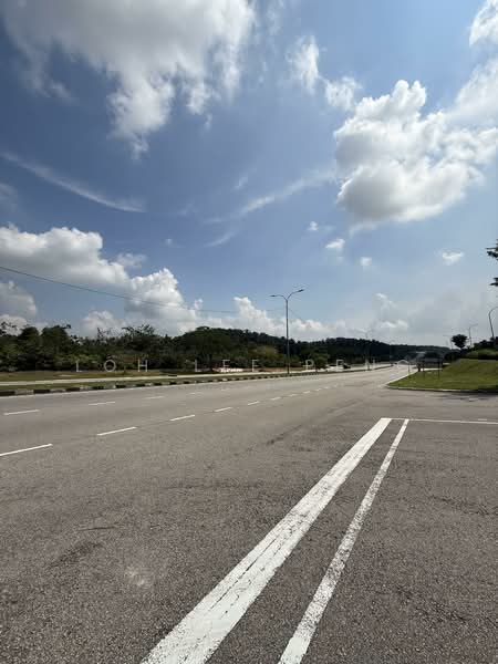 Kedai / Pejabat untuk Dijual di Skudai (Johor) - Loh Lee Peng - Exterior - PropertyGuru.com.my