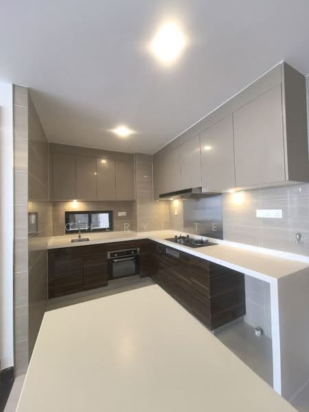 Condominium for Rent at R&F Princess Cove Phase 2-Seine Region - Cheryl Tey - Kitchen - PropertyGuru.com.my