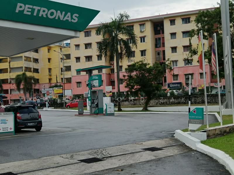 Flat for Sale at Pangsapuri Sri Melewar - Danial Mohd Zaki - Exterior - PropertyGuru.com.my