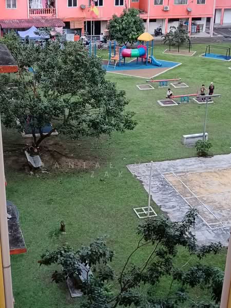 Flat for Sale at Pangsapuri Sri Melewar - Danial Mohd Zaki - Exterior - PropertyGuru.com.my
