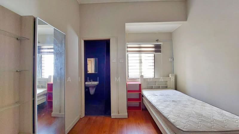 Rumah Teres 2.5 Tingkat untuk Dijual di Setiawangsa (Kuala Lumpur) - Laili Mihdar - Bedroom - PropertyGuru.com.my