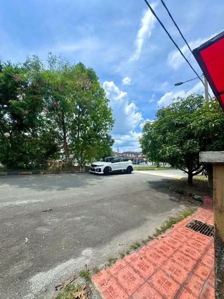 Cluster House for Sale in Bandar Bukit Mahkota (Bangi) - Firdaus Husin - Exterior - PropertyGuru.com.my