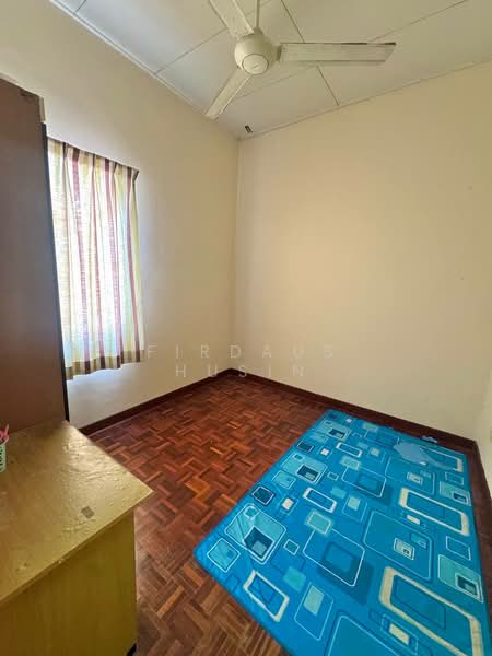 Cluster House for Sale in Bandar Bukit Mahkota (Bangi) - Firdaus Husin - Bedroom - PropertyGuru.com.my