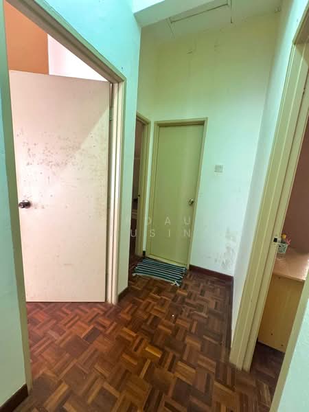 Cluster House for Sale in Bandar Bukit Mahkota (Bangi) - Firdaus Husin - Corridor - PropertyGuru.com.my