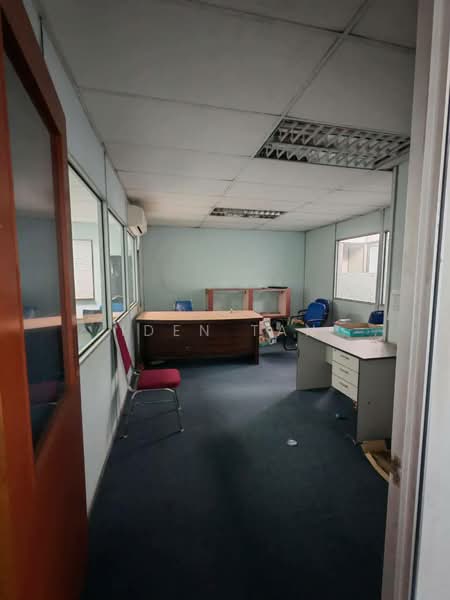 Kedai / Pejabat untuk Disewa di Taman Perling (Perling) - Iden Tan - Interior - PropertyGuru.com.my