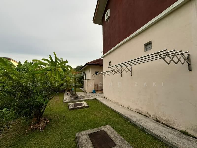 Bungalow for Sale in Taman Puncak Perdana (Shah Alam) - Danial Mohd Zaki - Exterior - PropertyGuru.com.my