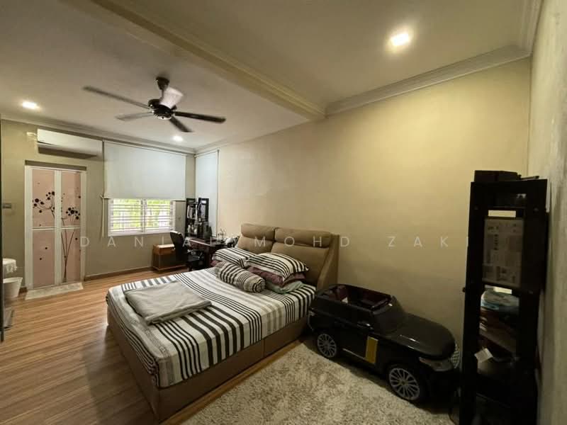 Bungalow for Sale in Taman Puncak Perdana (Shah Alam) - Danial Mohd Zaki - PropertyGuru.com.my