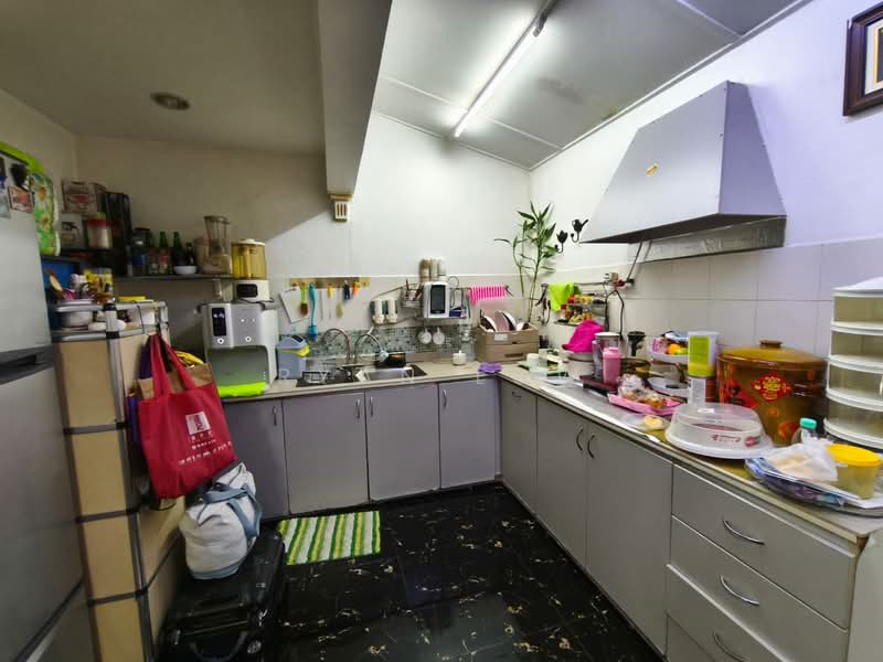 2-storey Terraced House for Sale in Taman Seri Bahagia (Cheras) - Ryan Low - Kitchen - PropertyGuru.com.my