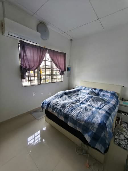 2-storey Terraced House for Sale in Taman Seri Bahagia (Cheras) - Ryan Low - Bedroom - PropertyGuru.com.my