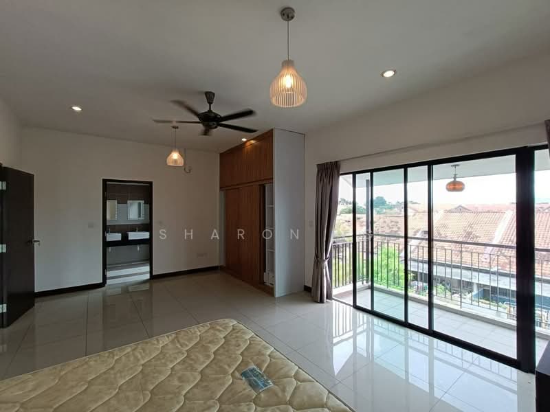 Rumah Berkembar untuk Dijual di Taman Nusa Idaman (Iskandar Puteri (Nusajaya)) - Sharon Ng - Bedroom - PropertyGuru.com.my