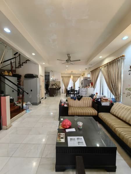 3-storey Terraced House for Sale in Taman Esplanad (Bukit Jalil) - Joey Wong - Living Room - PropertyGuru.com.my