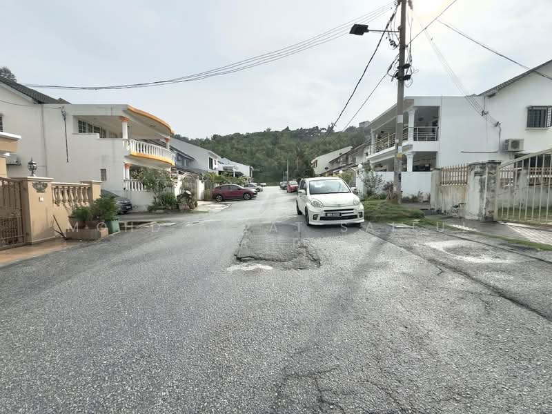 2-storey Terraced House for Sale in Taman Mega Jaya (Ampang) - Mohd Aizat Saiful Bahri - PropertyGuru.com.my