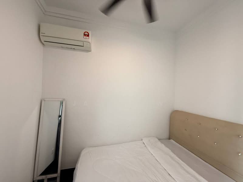 Servis Apartment untuk Disewa di R&F Princess Cove Phase 1 - Jack Liew - Bedroom - PropertyGuru.com.my