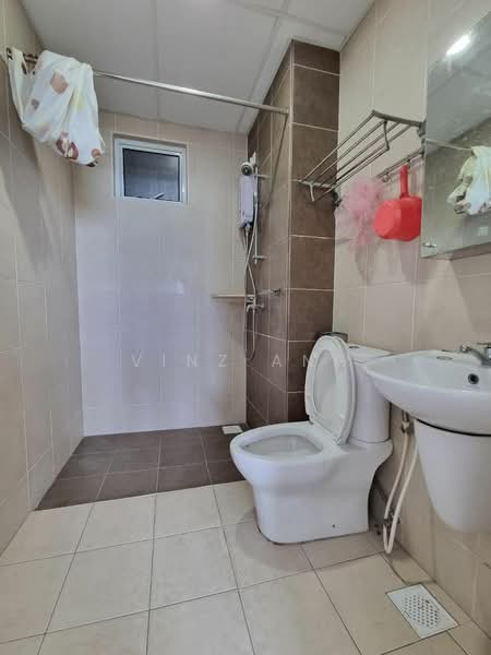 Servis Apartment untuk Disewa di Pangsapuri Tanah Emas (Golden Sands) - Vinz Ang - PropertyGuru.com.my