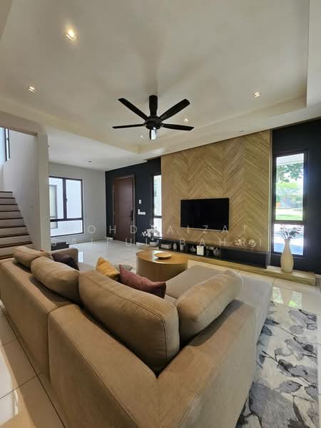 Rumah Berkembar untuk Dijual di Setia Ecohill (Semenyih) - Mohd Aizat Saiful Bahri - Living Room - PropertyGuru.com.my
