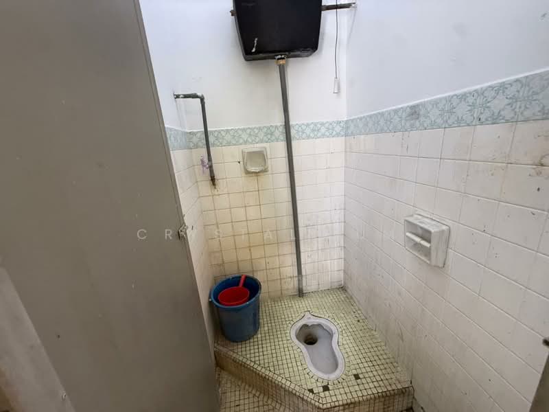 Rumah Teres 2 Tingkat untuk Disewa di Taman Connaught (Cheras) - Crystal Lum - Bathroom - PropertyGuru.com.my