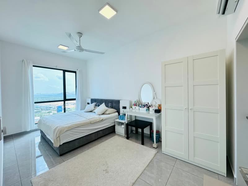 Service Residence for Sale at Savana @ Utropolis - Jayden Yeap - Bedroom - PropertyGuru.com.my