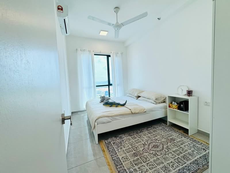 Service Residence for Sale at Savana @ Utropolis - Jayden Yeap - Bedroom - PropertyGuru.com.my