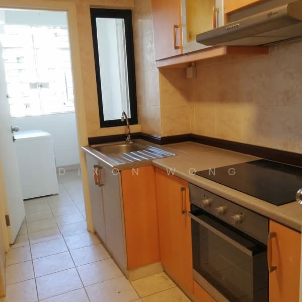 Kondominium untuk Disewa di Sri Tiara Residences - Dixon Wong - Kitchen - PropertyGuru.com.my