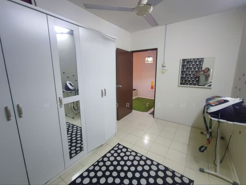 Rumah Teres 2 Tingkat untuk Dijual di Kampung Perepat (Kapar) - Mohd Nor Fahmi - Bedroom - PropertyGuru.com.my