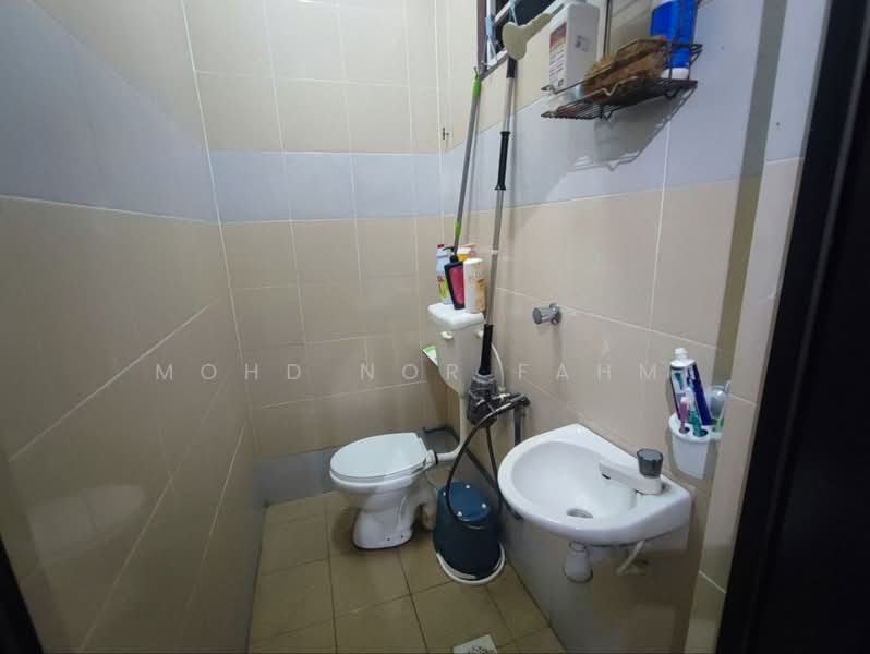 Rumah Teres 2 Tingkat untuk Dijual di Kampung Perepat (Kapar) - Mohd Nor Fahmi - Bathroom - PropertyGuru.com.my