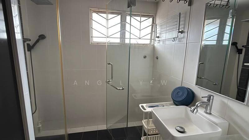 2-storey Terraced House for Sale in Taman Tun Dr Ismail (Kuala Lumpur) - Angel Yew - Bathroom - PropertyGuru.com.my