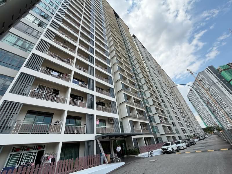 Service Residence for Sale at D'Secret Garden (Pangsapuri Kempas Indah) - Jong Chen - PropertyGuru.com.my