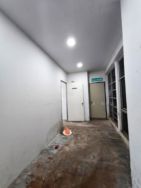 Kedai untuk Disewa di Taman Sutera Utama (Skudai) - Wallace Ang - Corridor - PropertyGuru.com.my