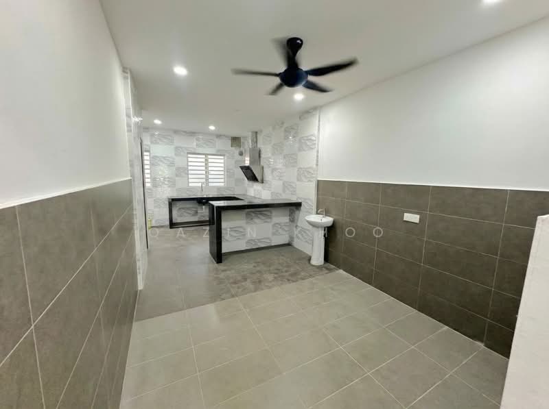 2-storey Terraced House for Sale in Bercham (Ipoh) - Qazin Khoo - Kitchen - PropertyGuru.com.my