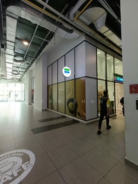 Retail Space for Rent in Subang Jaya (Selangor) - Shan Shan - Corridor - PropertyGuru.com.my