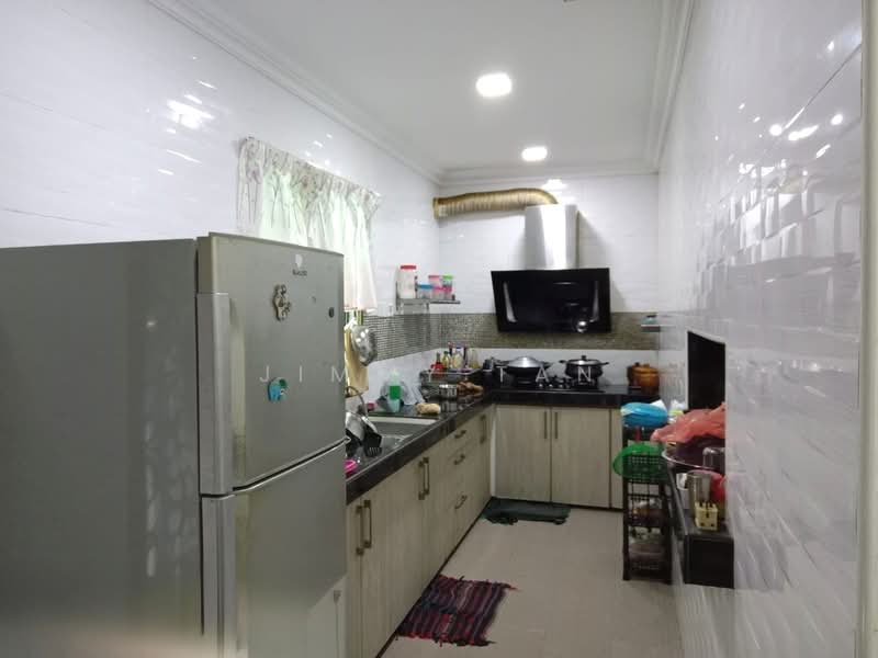 Semi-Detached House for Sale in Klang (Selangor) - Jimmy Tan - Kitchen - PropertyGuru.com.my