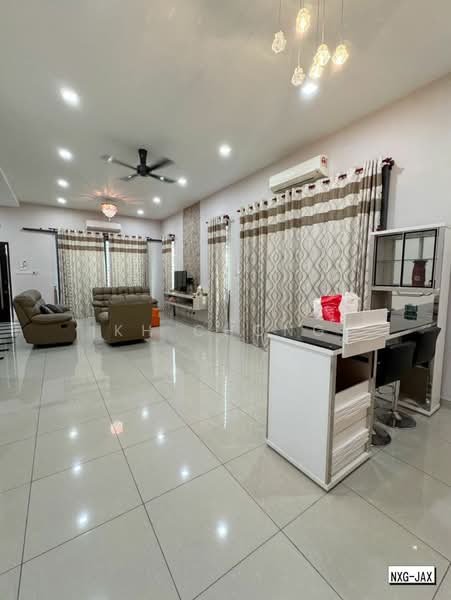 Semi-Detached House for Sale in Kota Bayuemas (Klang) - KH Chong - Living Room - PropertyGuru.com.my
