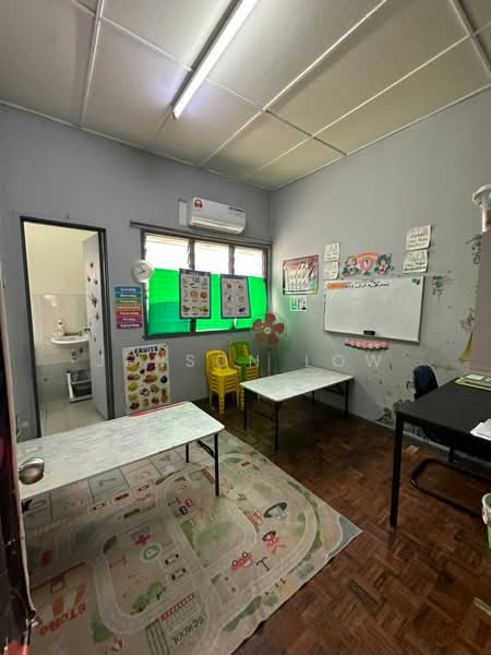 2-storey Terraced House for Sale in Sungai Buloh (Selangor) - Jenson Low - Study - PropertyGuru.com.my