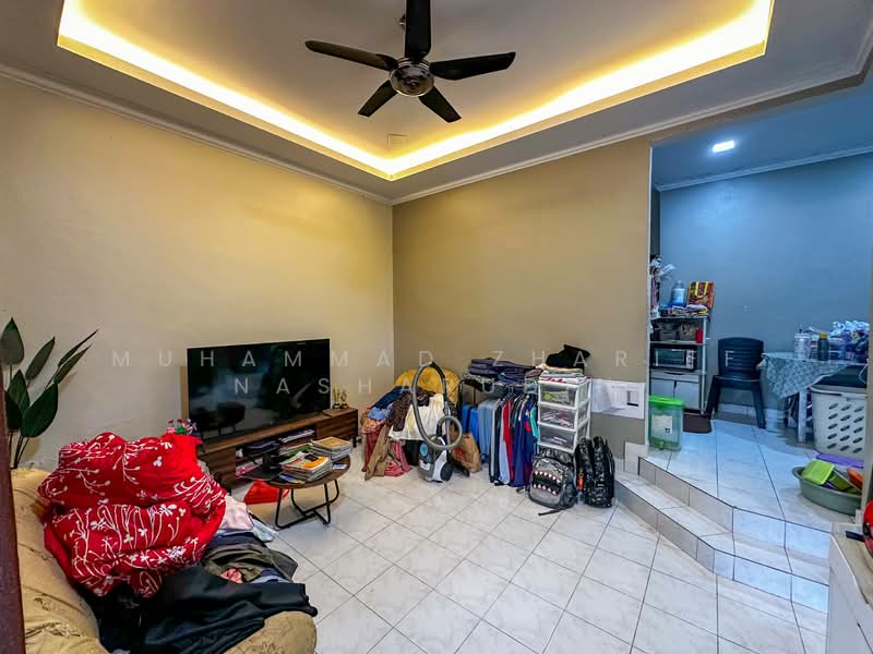 1-storey Terraced House for Sale in Taman Pinggiran Bayu (Mantin) - Muhammad Zhariff Nasharudin - Living Room - PropertyGuru.com.my