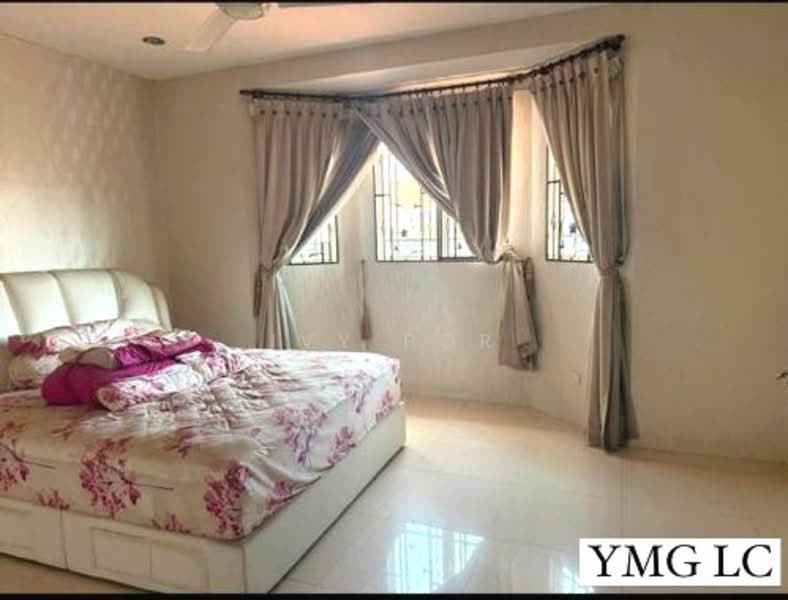Terraced House for Sale in Bandar Botanic (Klang) - Ivy Por - Bedroom - PropertyGuru.com.my