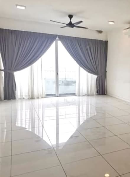 Pangsapuri untuk Dijual di Epic Residence - Siau Tong Ling - Living Room - PropertyGuru.com.my