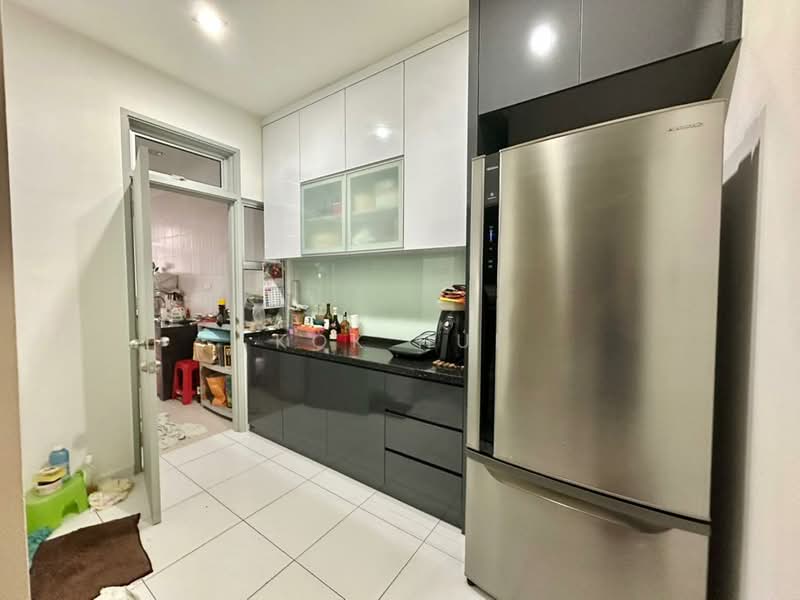2-storey Terraced House for Sale in Setia Tropika (Johor Bahru) - Kok Hui - Kitchen - PropertyGuru.com.my