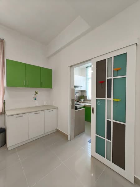 Townhouse for Sale in Puchong (Selangor) - Sky Wong - Kitchen - PropertyGuru.com.my