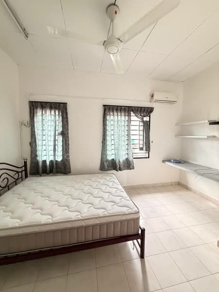 2-storey Terraced House for Sale in Taman Seri Austin (Tebrau) - Ong Lih Shyan - Bedroom - PropertyGuru.com.my