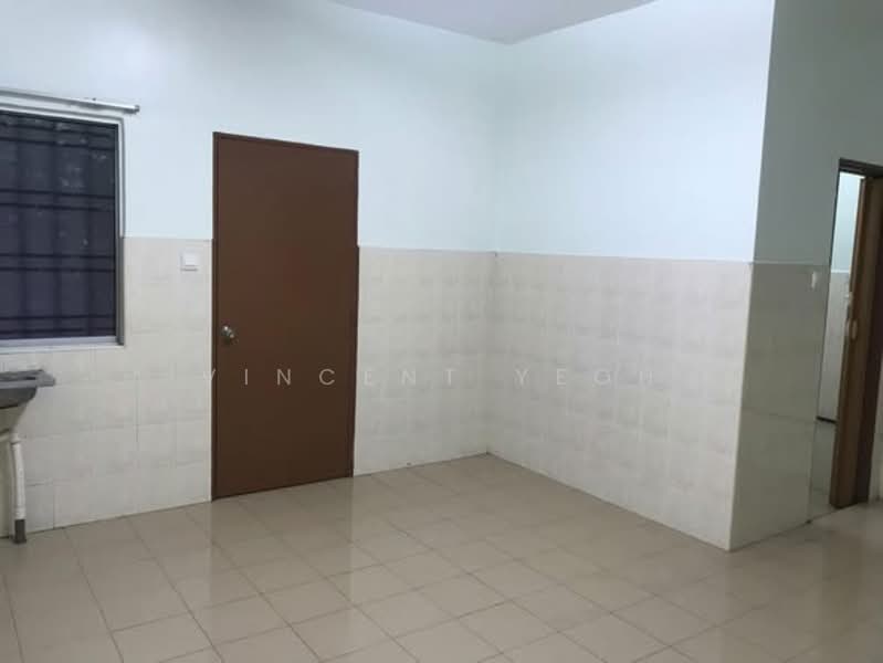 Rumah Teres untuk Dijual di Bandar Putra Permai (Seri Kembangan) - Vincent Yeoh - Interior - PropertyGuru.com.my