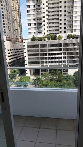 Condominium for Rent at Scenaria @ North Kiara Hills - Kays Chin - Balcony - PropertyGuru.com.my