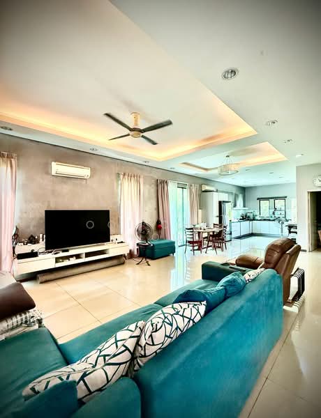 3-storey Terraced House for Sale in Bandar Bayan Bahru (Bayan Lepas) - Ooi Chee Khoon - Living Lounge - PropertyGuru.com.my
