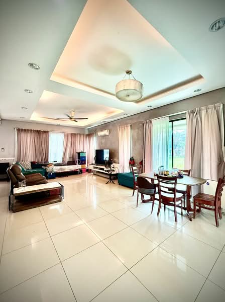 3-storey Terraced House for Sale in Bandar Bayan Bahru (Bayan Lepas) - Ooi Chee Khoon - Living Lounge - PropertyGuru.com.my