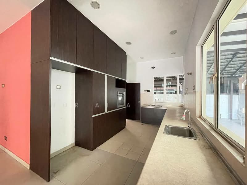 Rumah Banglo untuk Dijual di Kota Kemuning (Shah Alam) - Nur Alia Omar - Kitchen - PropertyGuru.com.my