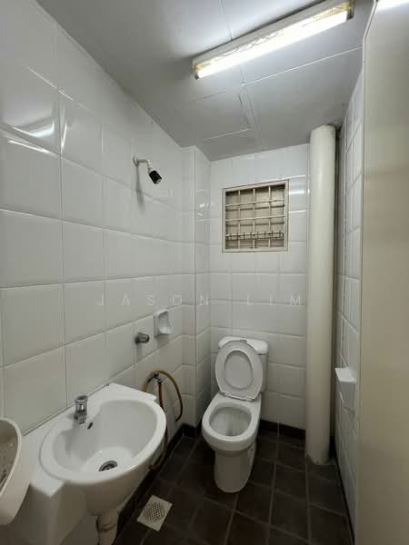 Pangsapuri untuk Dijual di Pangsapuri Segar Perdana - Jason Lim - Bathroom - PropertyGuru.com.my