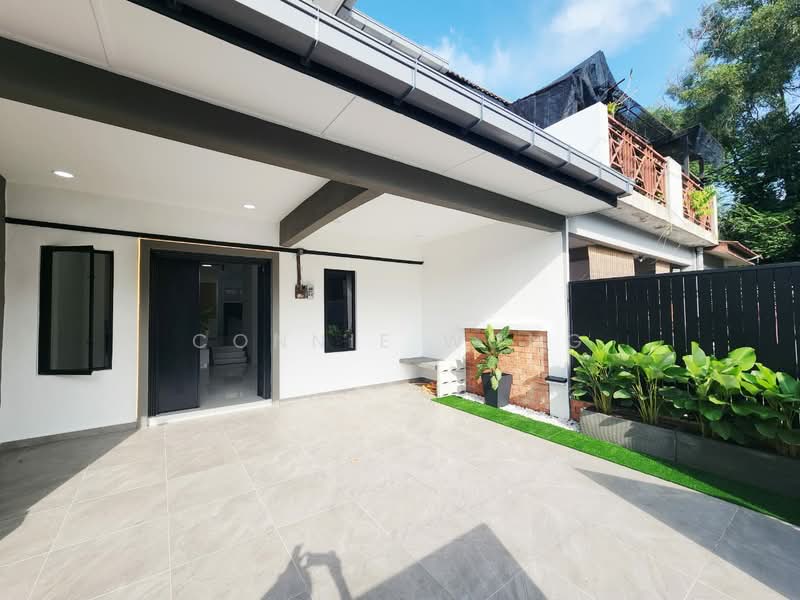 Rumah Teres 2 Tingkat untuk Dijual di Bandar Sungai Long (Selangor) - Connie Wong - Exterior - PropertyGuru.com.my